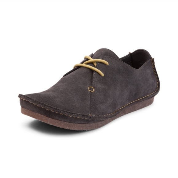 clarks janey mae dark grey